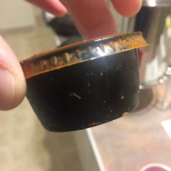 Zaxbys - nasty dried up sauce ,  what else is not being cleaned or kept up to standards ? - Fast Food Near Me - Paducah, Kentucky