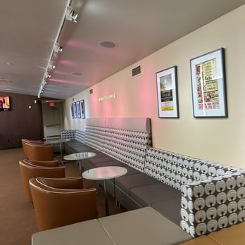 Memorial Union - Lounge outside of restroom - Colleges & Universities Near Me - Madison, Wisconsin
