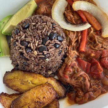 Vacaville Breakfast - Ropa Vieja Plato - Cuban Near Me - Vacaville, California Vacaville Breakfast - Ropa Vieja Plato - Cuban Near Me - Vacaville, California