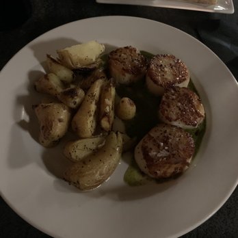 Vivo Kitchen - Scallops with chimichurri, fingerling potatoes - Italian Near Me - Sewickley, Pennsylvania Vivo Kitchen - Scallops with chimichurri, fingerling potatoes - Italian Near Me - Sewickley, Pennsylvania