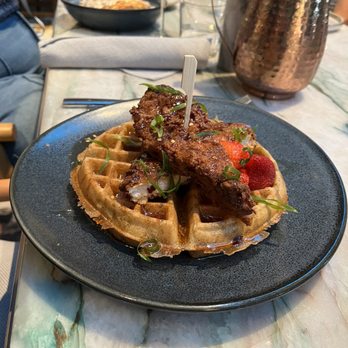 Carcara - Chicken and waffles - Lounges Near Me - Phoenix, Arizona
