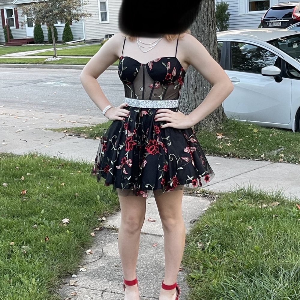 Windsor - Dress and Shoes from Windsor - Accessories Near Me - Appleton, Wisconsin Windsor - Dress and Shoes from Windsor - Accessories Near Me - Appleton, Wisconsin