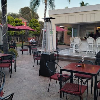 Villa Adelina Cafe Bistro - Outside dining - Cafeteria Near Me - Ensenada, BCN