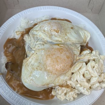 Rainbow Drive-In - Loco Moco Plate $8.50 - Hawaiian Near Me - Honolulu, Hawaii Rainbow Drive-In - Loco Moco Plate $8.50 - Hawaiian Near Me - Honolulu, Hawaii
