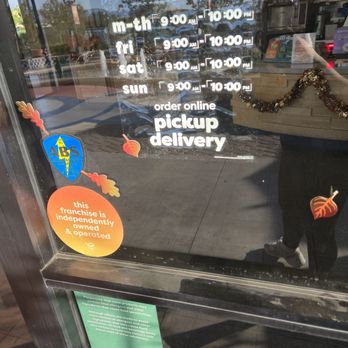 Jamba - WTF just came back to double check and it says they close at 10!so he lied - Juice Bars & Smoothies Near Me - Redlands, California Jamba - WTF just came back to double check and it says they close at 10!so he lied - Juice Bars & Smoothies Near Me - Redlands, California