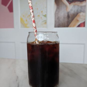 Dots Cafe - Cute glass and straw - Cafes Near Me - Pasadena, California