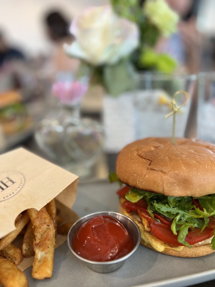 HARRINGTON HOUSE 197 Photos & 93 Reviews 11313 Stockdale Hwy