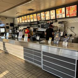 Carl's Jr