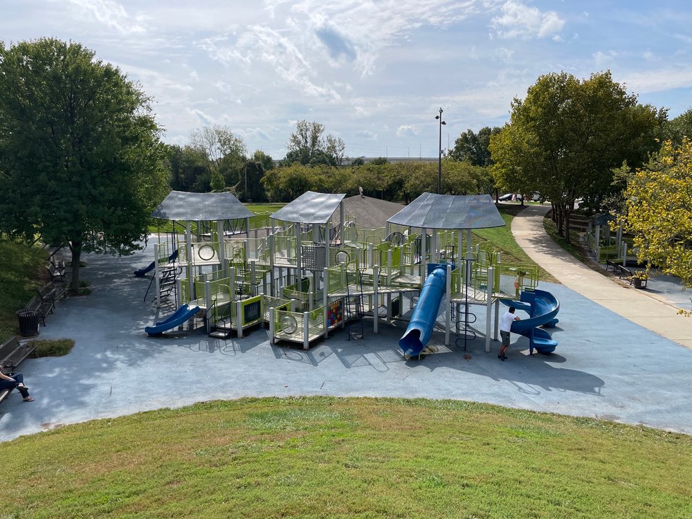 PLAYGROUND SPLASHPAD 1149 River Rd, Louisville, Kentucky