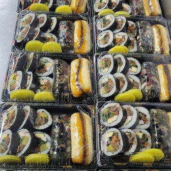 Arirang Dumpling & Catering - Burdock Kimbap and Sweet Rice Cake Combo pack for $7.00. You can order it in couple days advance. - Caterers Near Me - Palisades Park, New Jersey Arirang Dumpling & Catering - Burdock Kimbap and Sweet Rice Cake Combo pack for $7.00. You can order it in couple days advance. - Caterers Near Me - Palisades Park, New Jersey