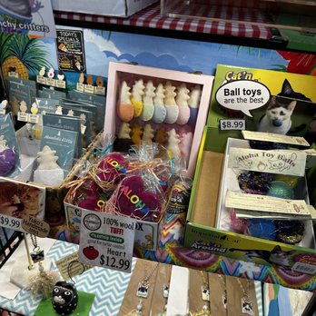 Aqua Nails & Massage - Store with Yuko's handmade crafts - Nail Salons Near Me - Honolulu, Hawaii Aqua Nails & Massage - Store with Yuko's handmade crafts - Nail Salons Near Me - Honolulu, Hawaii