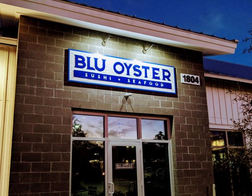 Blu Oyster Sushi & Seafood by null