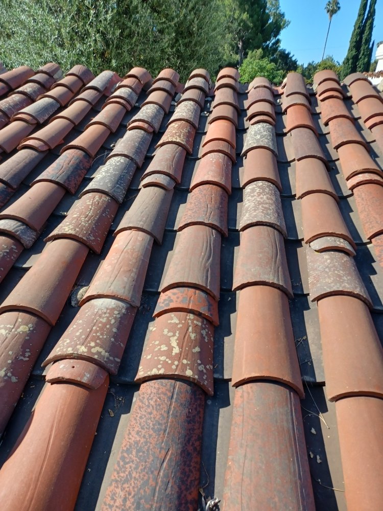 Slide of The Gold Coast Roofing