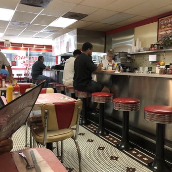 Chili Mac's Diner - Old school tables, chairs, and stools ! - Diners Near Me - Saint Louis, Missouri Chili Mac's Diner - Old school tables, chairs, and stools ! - Diners Near Me - Saint Louis, Missouri