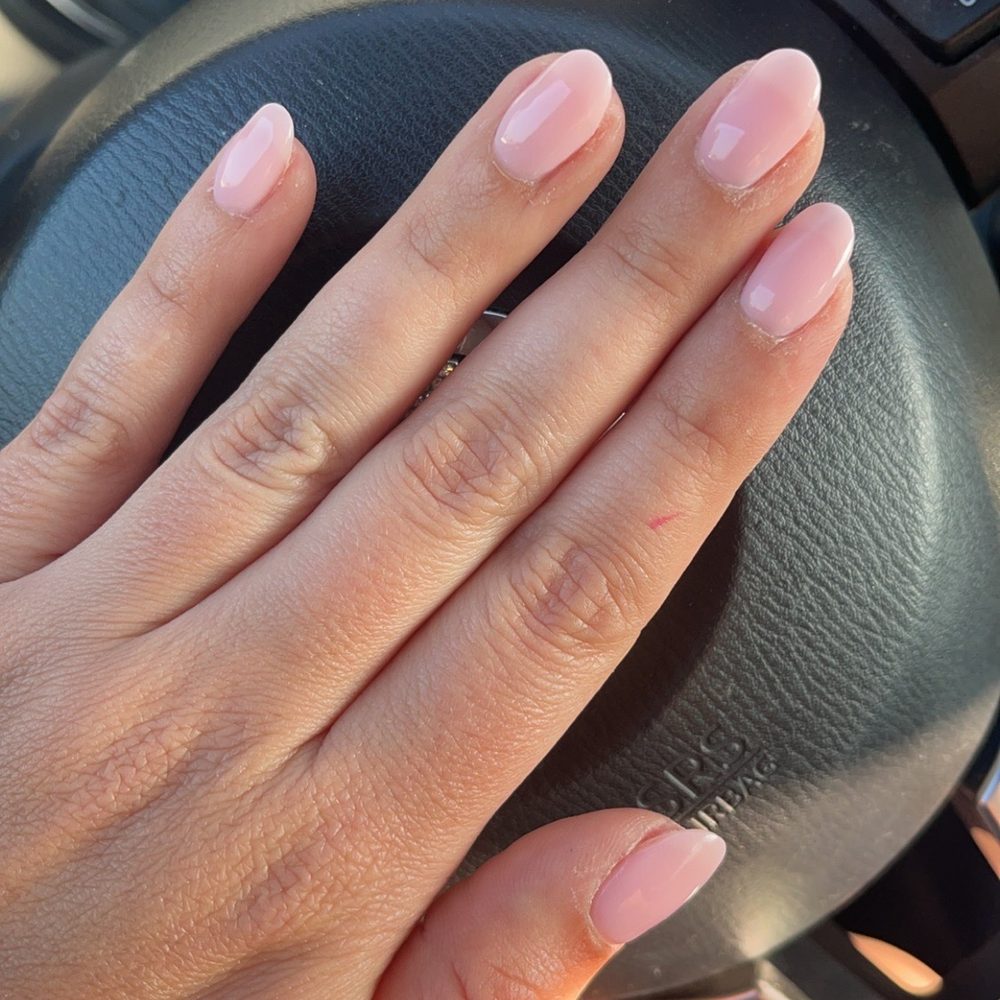 Almond dip manicure in color "bubble bath" Almond dip manicure in color "bubble bath"