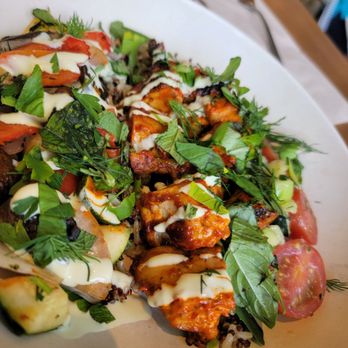 Flower Child - Mediterranean chicken with quinoa - Salad Near Me - Houston, Texas Flower Child - Mediterranean chicken with quinoa - Salad Near Me - Houston, Texas