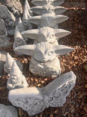 Fountains & Statuary Etc