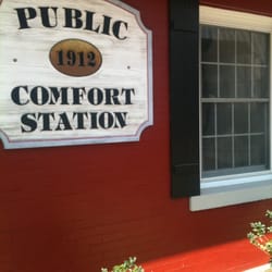 Public Comfort Station at Exchange Park