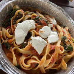 Le Grand Saut Ristorante Home Of The Little Pizza House - Tomato fettuccine (vegetarian)