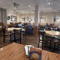 Mountain Home Cafe - Interior