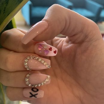 Cinderella Nail - Valentine's Nails - Waxing Near Me - Latham, New York