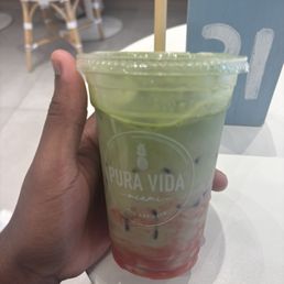 ICED STRAWBERRY MATCHA
