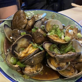 China Pearl - 4. Clams with Black Bean Sauce - Dim Sum Near Me - Quincy, Massachusetts