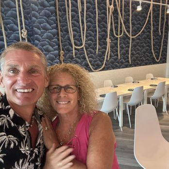 J&C Oyster - Seafood Near Me - Hollywood, Florida