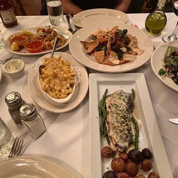 Bobby Van's Grill - Delightfully yummy. - American Near Me - Washington, DC, District of Columbia