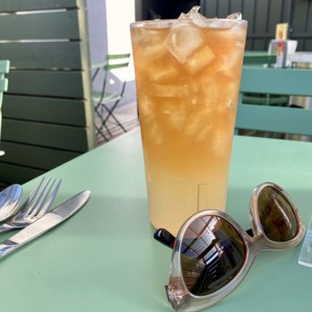 Snug Harbor - My giant & delicious Arnold Palmer! - Diners Near Me - Santa Monica, California