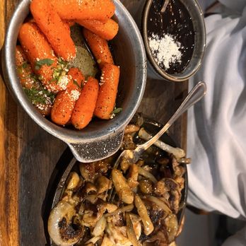 Tlahcos - Zapopan - Mexican Near Me - Plainfield, Indiana