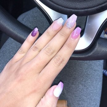 Bellagio Nails & Spa - SNS dip gel - Nail Salons Near Me - Gainesville, Florida