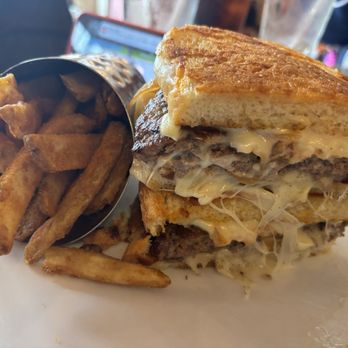 Carnation Cafe - Parmesan Toasted Patty Melt - American Near Me - Anaheim, California