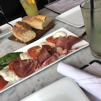 Quattro - Prosciutto & Mozzarella Di Bufala Limoncello Mojito Aranciata - Pizza Near Me - Boston, Massachusetts