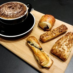Tamm Ha Tamm French Café - The Froggy's