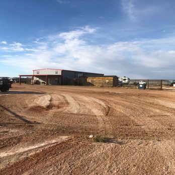 Red Dirt Wrecker Service - Towing Near Me Red Dirt Wrecker Service - Towing Near Me