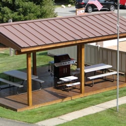 Alpine Country Inn & Suites - Picnic Pavilion