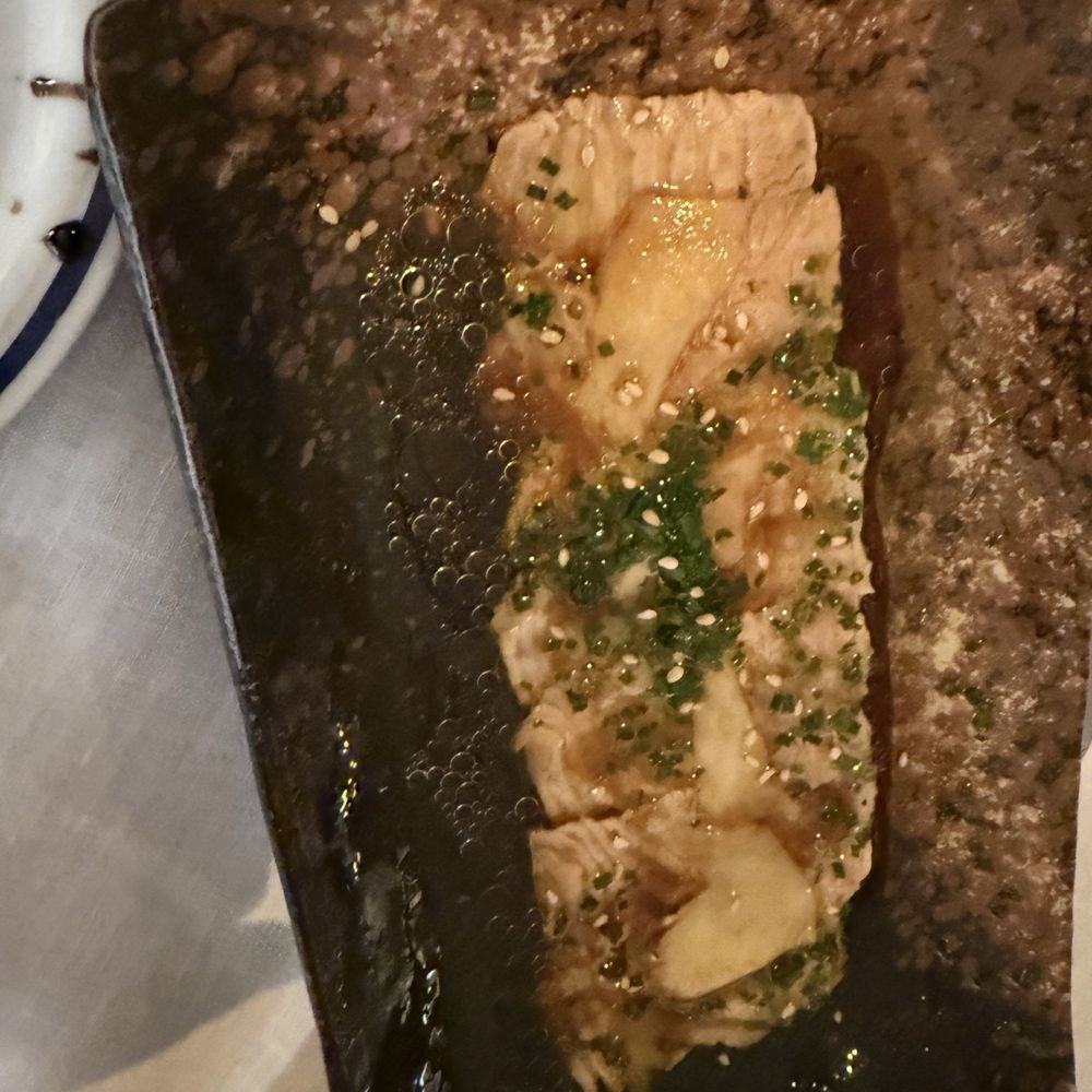 Salmon sashimi is TDF Salmon sashimi is TDF