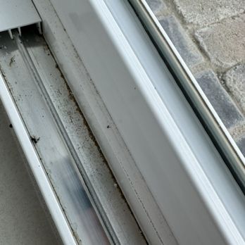 Vantage Homes - window leaking air, dirt, insects on a daily basis - Home Developers Near Me - Colorado Springs, Colorado Vantage Homes - window leaking air, dirt, insects on a daily basis - Home Developers Near Me - Colorado Springs, Colorado