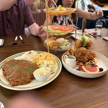 GIWA - Smoke salmon tower, golden chicken croffle and Korean pork cutlet - Breakfast & Brunch Near Me - Santa Clara, California GIWA - Smoke salmon tower, golden chicken croffle and Korean pork cutlet - Breakfast & Brunch Near Me - Santa Clara, California