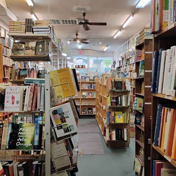 Key West Island Bookstore - Bookstores Near Me - Key West, Florida