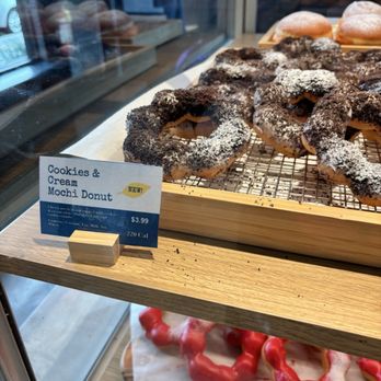 Paris Baguette - Mochi donut - Bakeries Near Me - Hayward, California