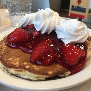 Petro Diner - Diners Near Me - Gustine, California