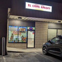 El Cisne Bakery