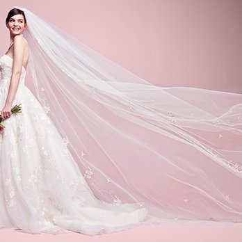 Inn Style Salon - Bridal makeup services Edmonton - Hair Salons Near Me - Edmonton, Alberta Inn Style Salon - Bridal makeup services Edmonton - Hair Salons Near Me - Edmonton, Alberta