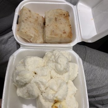 Dim Sum King - Turnip cake & bbq pork bun - Dim Sum Near Me - El Monte, California Dim Sum King - Turnip cake & bbq pork bun - Dim Sum Near Me - El Monte, California