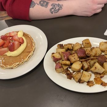 Eggs Up Grill - Strawberries & Cream Pancakes. Potatoes - Breakfast & Brunch Near Me - Simpsonville, South Carolina Eggs Up Grill - Strawberries & Cream Pancakes. Potatoes - Breakfast & Brunch Near Me - Simpsonville, South Carolina