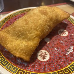 Wok With Chow - Egg roll
