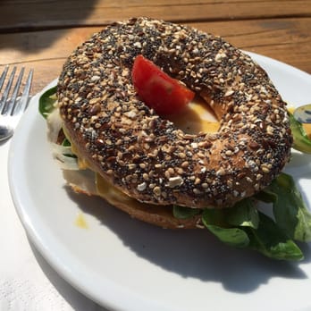 What do you fancy love? - Bagel mit Hähnchen - aber ohne Creamcheese 3,90€ - Cafes Near Me - Berlin, BE What do you fancy love? - Bagel mit Hähnchen - aber ohne Creamcheese 3,90€ - Cafes Near Me - Berlin, BE
