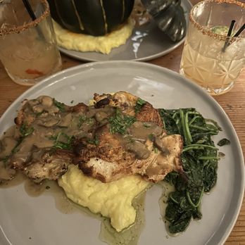 Porta 23 - 1/2 Chicken - Cocktail Bars Near Me - Astoria, New York